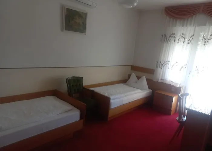 Hotel Lux